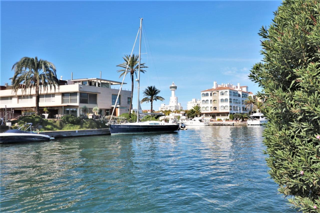 Ferienwohnung Delta Muga, Piso Muy Cerca De La Playa Empuriabrava Exterior foto